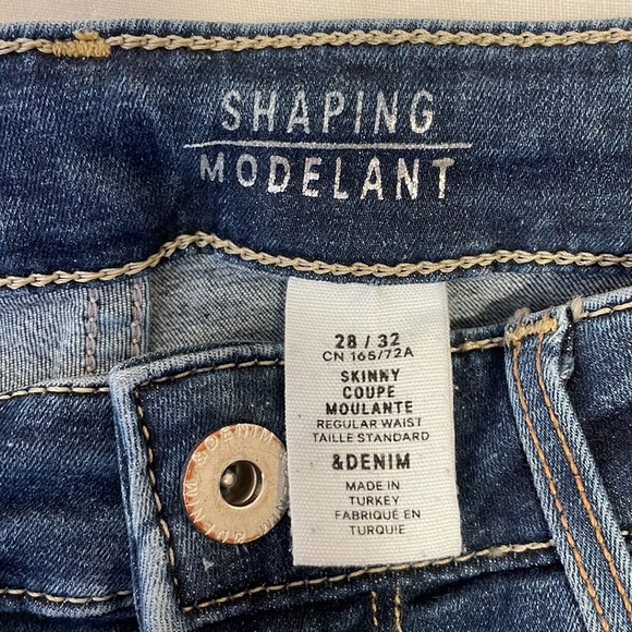 Shaping - Size 28/32 - Full Length - Stretch material - Like new - Picture 4 of 4